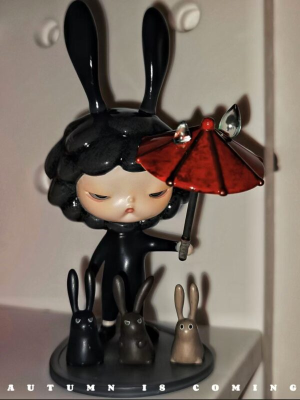 CO - PVC Art Toys, Collectible Figure